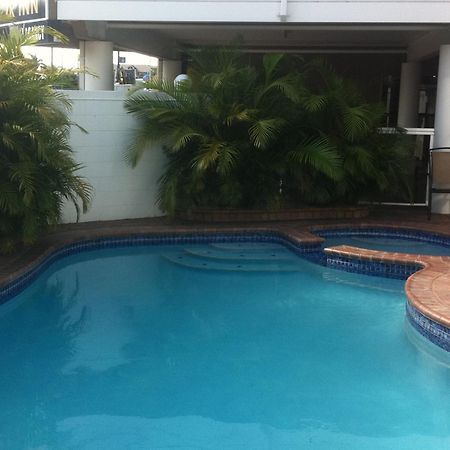 Centrepoint Motor Inn Rockhampton Zewnętrze zdjęcie